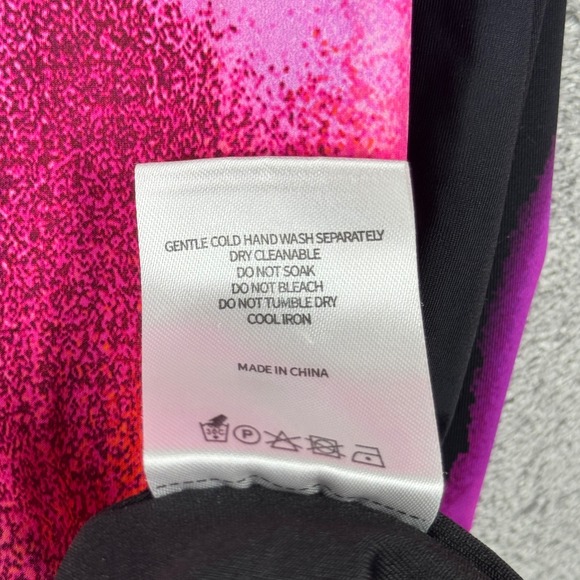 White Fox Boutique Bodycon Mini Dress Pink Orange Abstract Print Long Sleeve - Picture 8 of 12